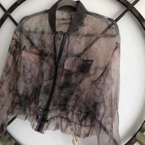 ♡ Sheer Jacket with zipper drawstring details - Picture 11 of 17